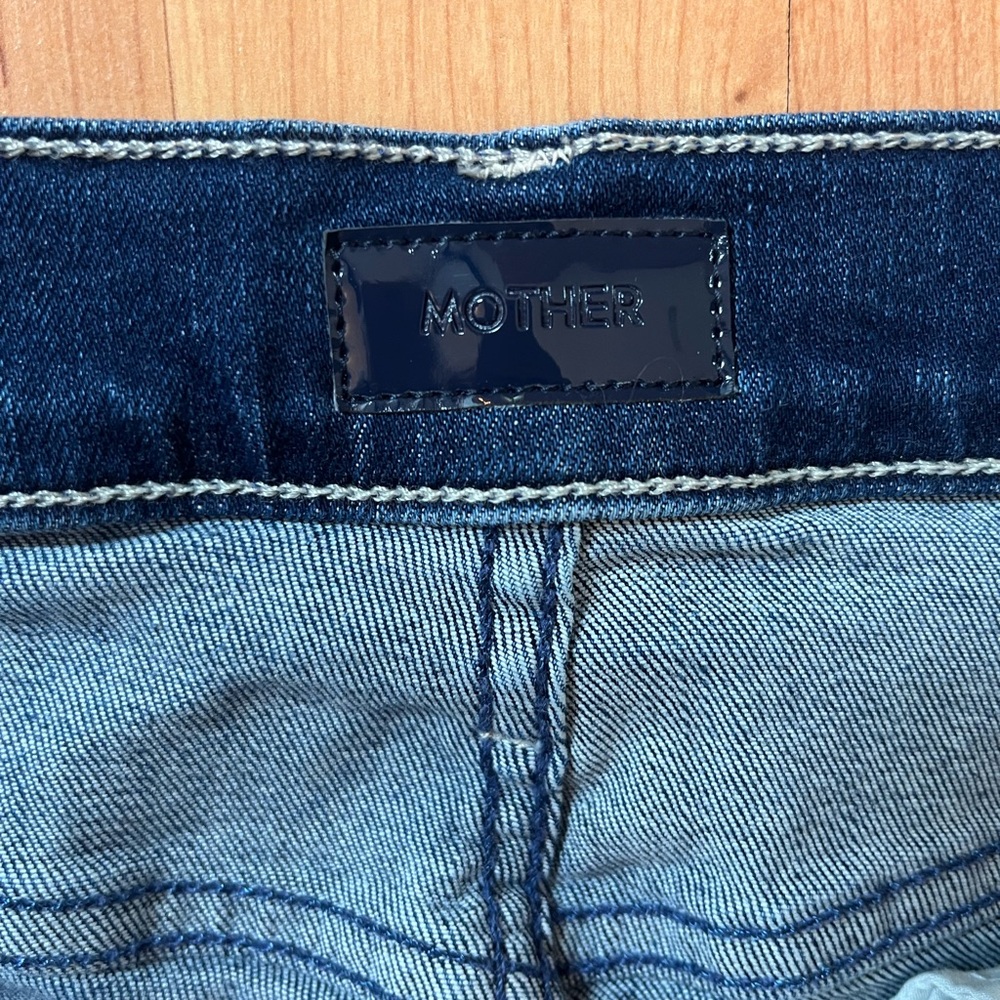 MOTHER Women's The Mid Rise Dazzler Ankle Fray Nothing Between Us Jeans - Picture 3 of 8